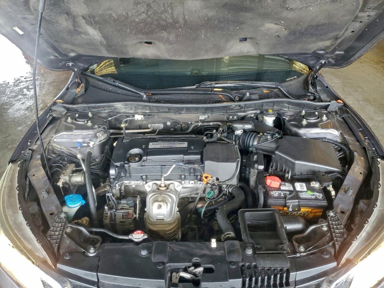 2014 HONDA ACCORD LX photo 11