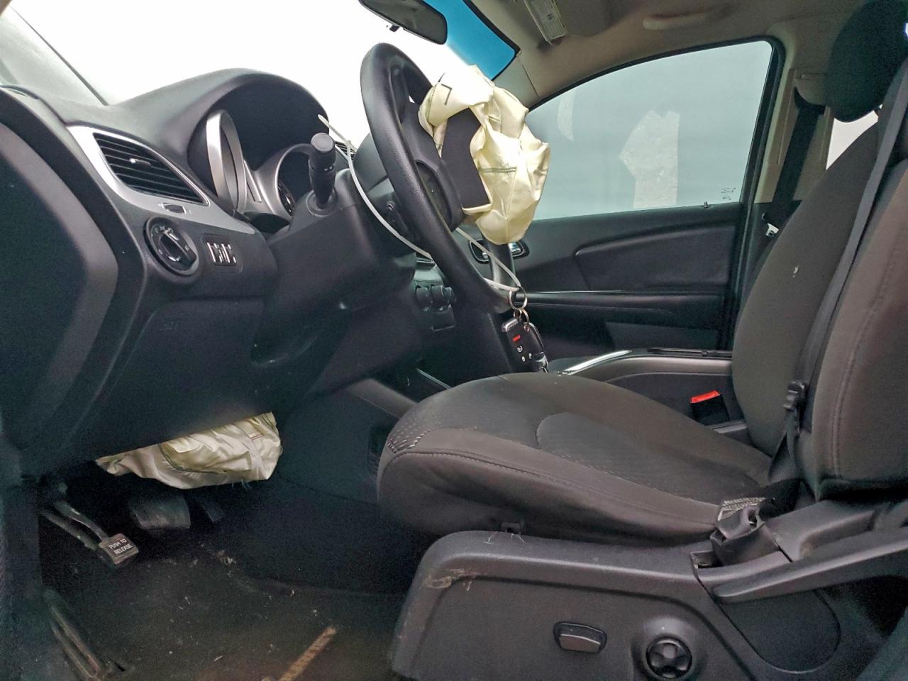 2012 DODGE JOURNEY SXT photo 19