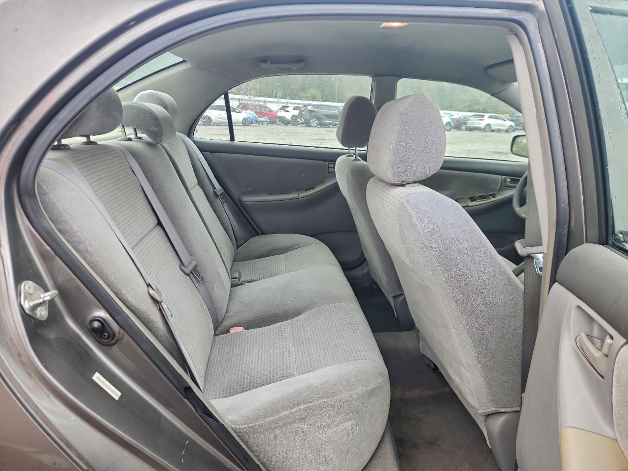 2006 TOYOTA COROLLA CE photo 10