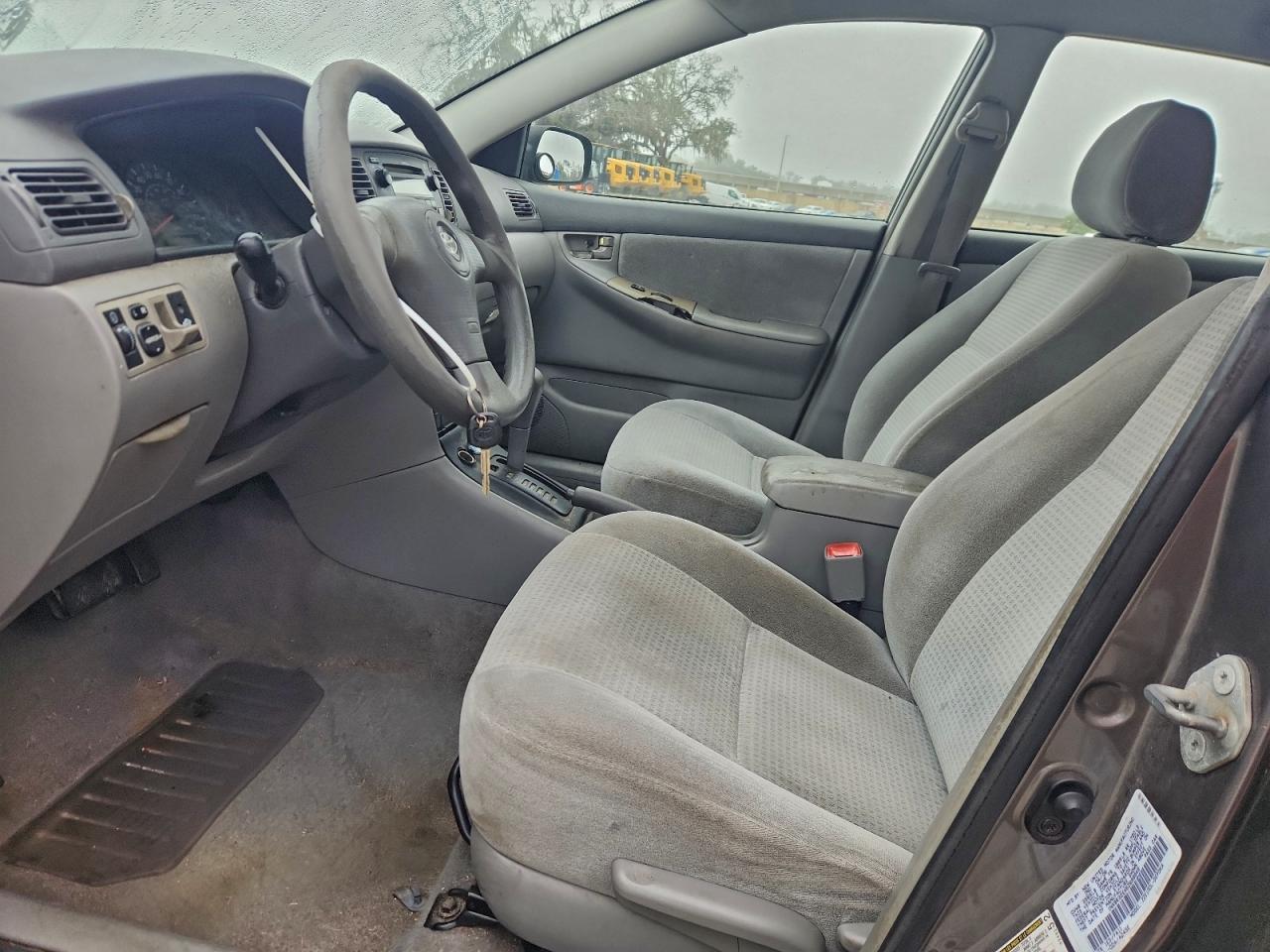 2006 TOYOTA COROLLA CE photo 7
