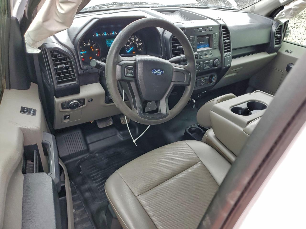 2019 FORD F150 photo 8