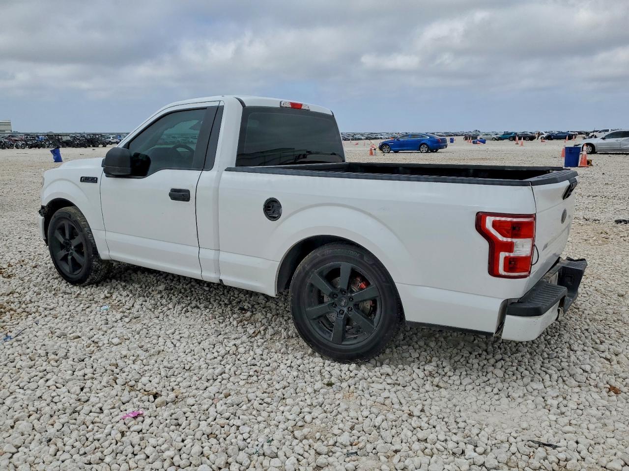 2019 FORD F150 photo 2