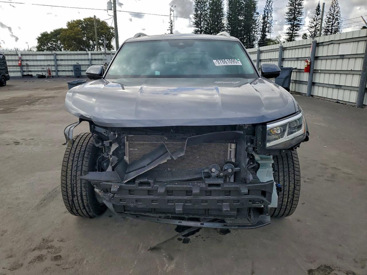 2023 VOLKSWAGEN ATLAS SEL PREMIUM R-LINE photo 13