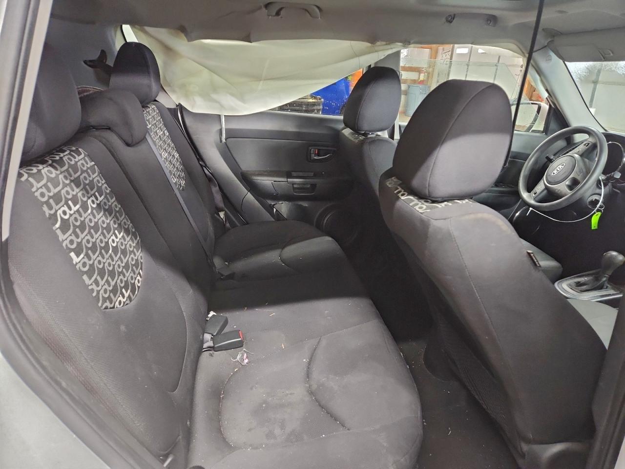 2011 KIA SOUL + photo 37