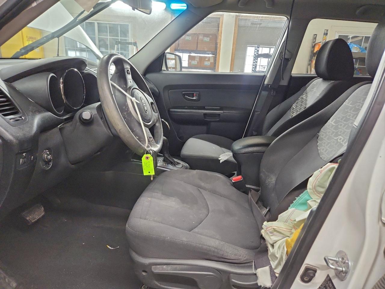 2011 KIA SOUL + photo 25
