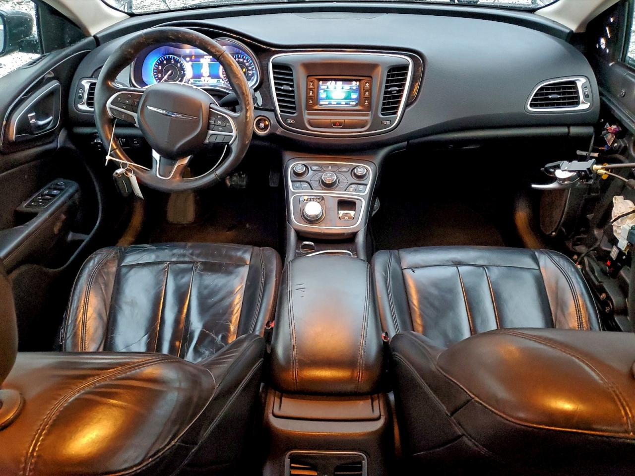 2015 CHRYSLER 200 C photo 8