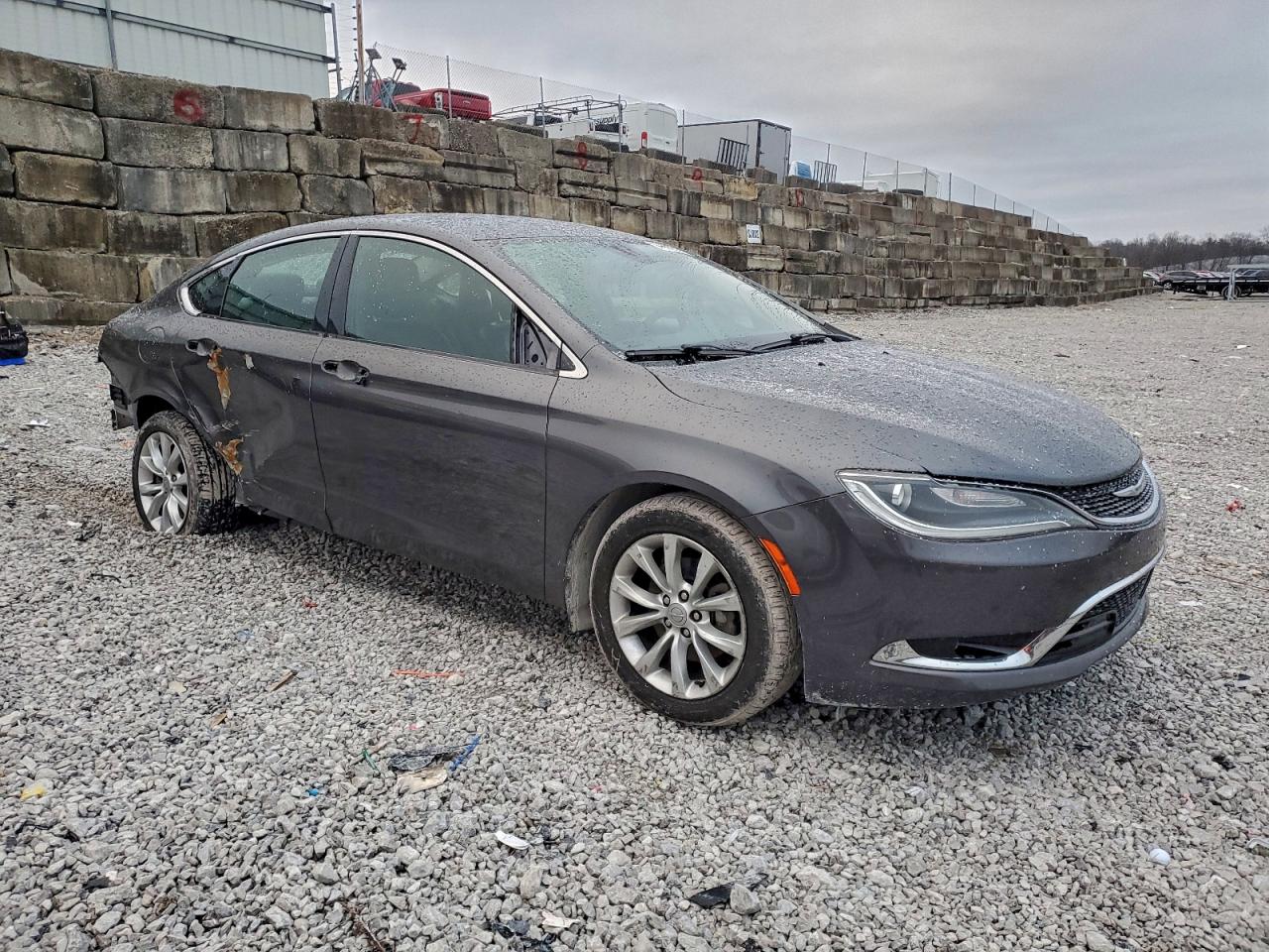 2015 CHRYSLER 200 C photo 4