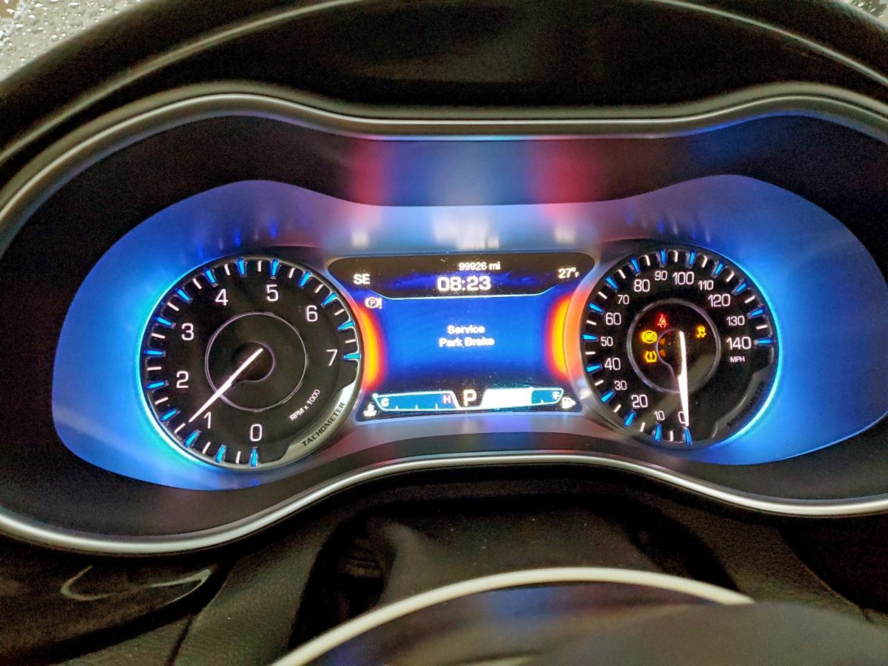 2015 CHRYSLER 200 C photo 9