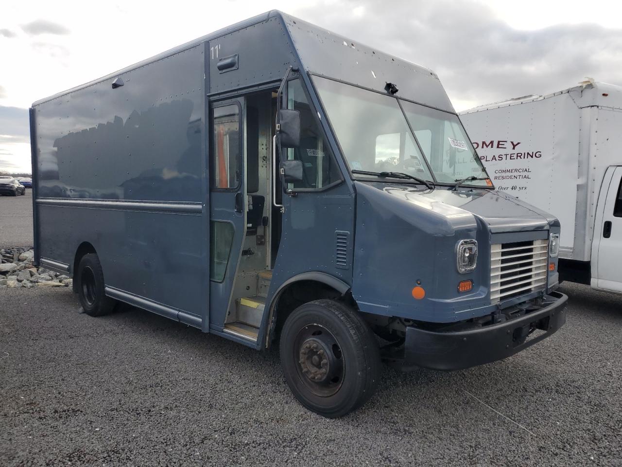 2020 FORD F59 *** STEP VAN *** photo 4