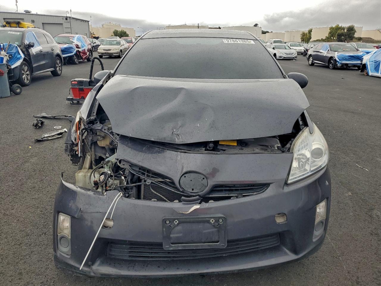 2010 TOYOTA PRIUS photo 9