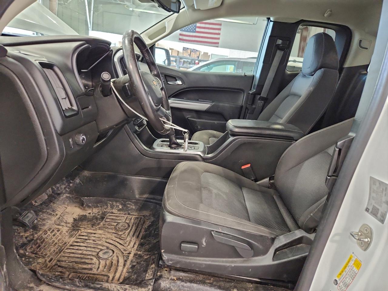 2020 CHEVROLET COLORADO LT photo 13