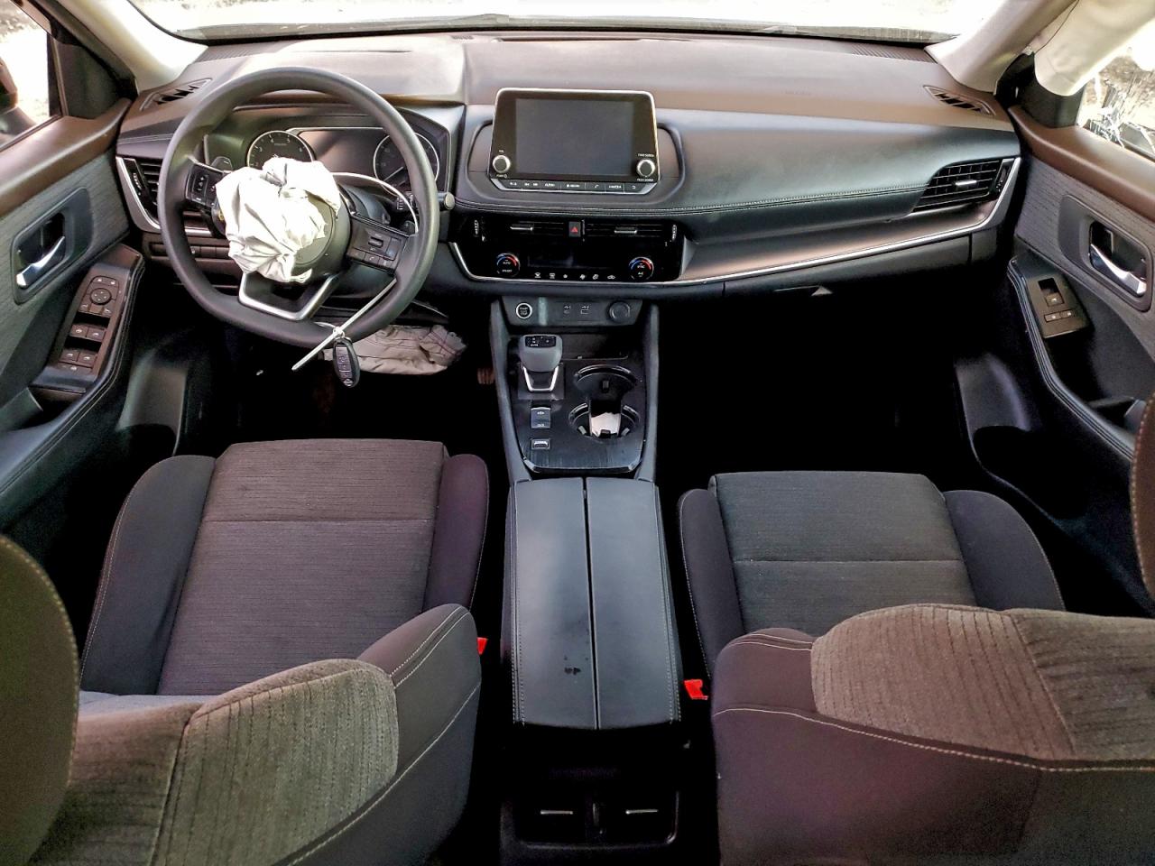 2021 NISSAN ROGUE SV photo 8