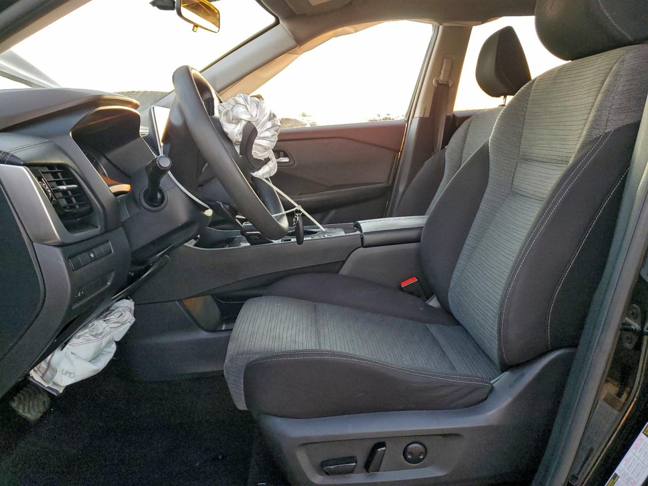 2021 NISSAN ROGUE SV photo 7
