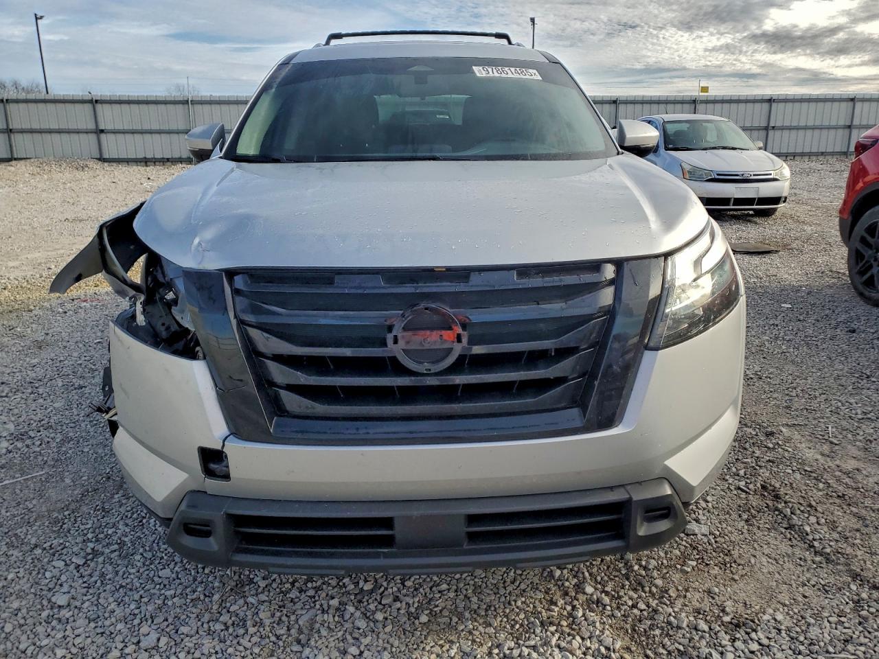 2023 NISSAN PATHFINDER SV photo 5
