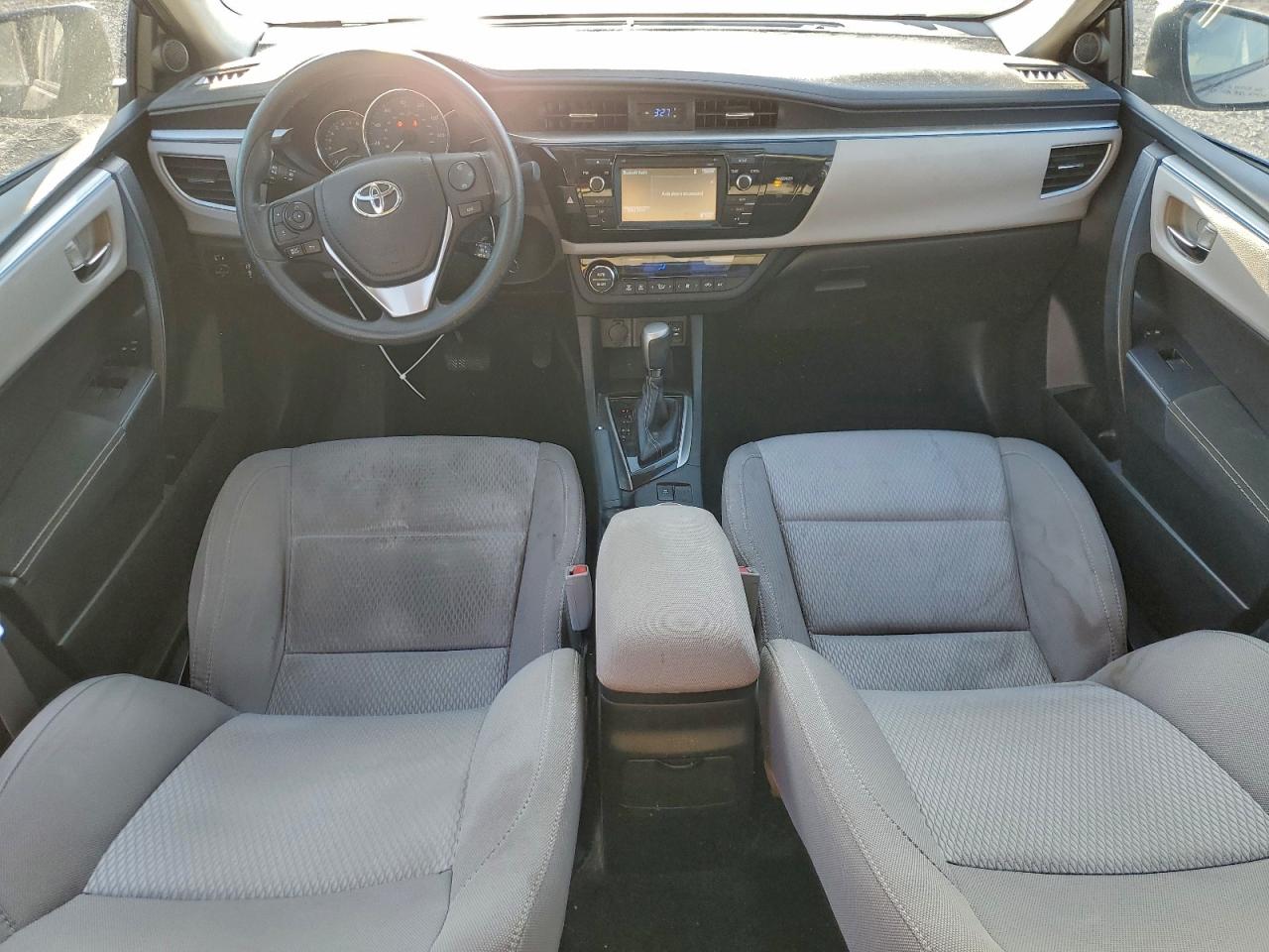 2016 TOYOTA COROLLA L photo 15