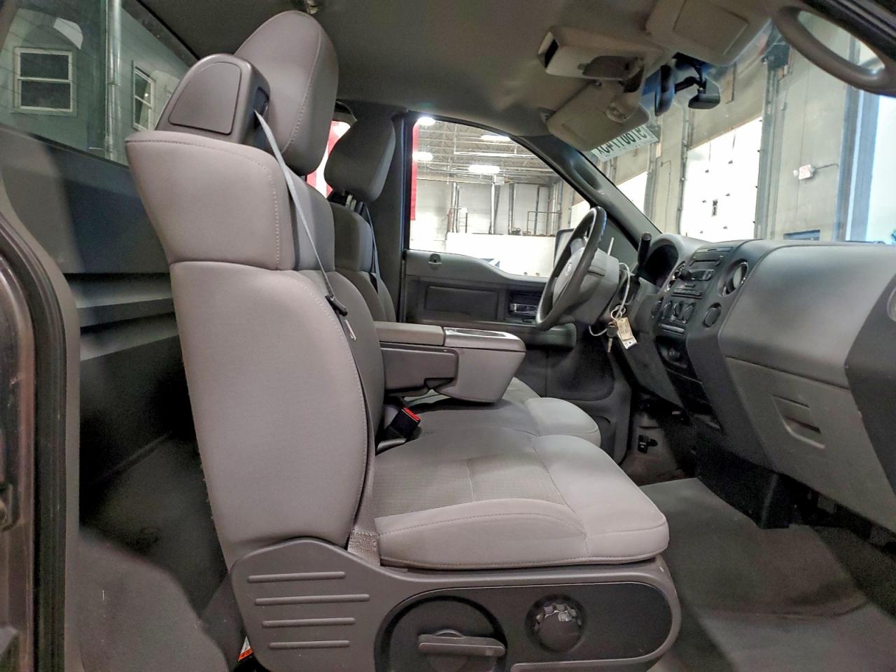 2004 FORD F150 photo 10