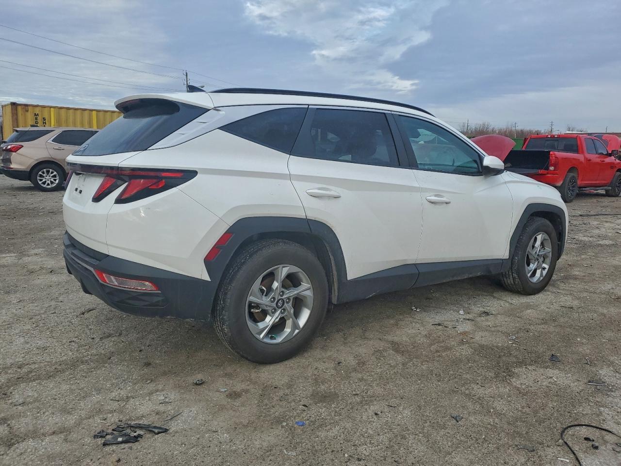 2024 HYUNDAI TUCSON SEL photo 3