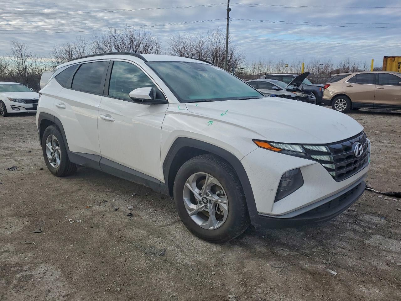 2024 HYUNDAI TUCSON SEL photo 4