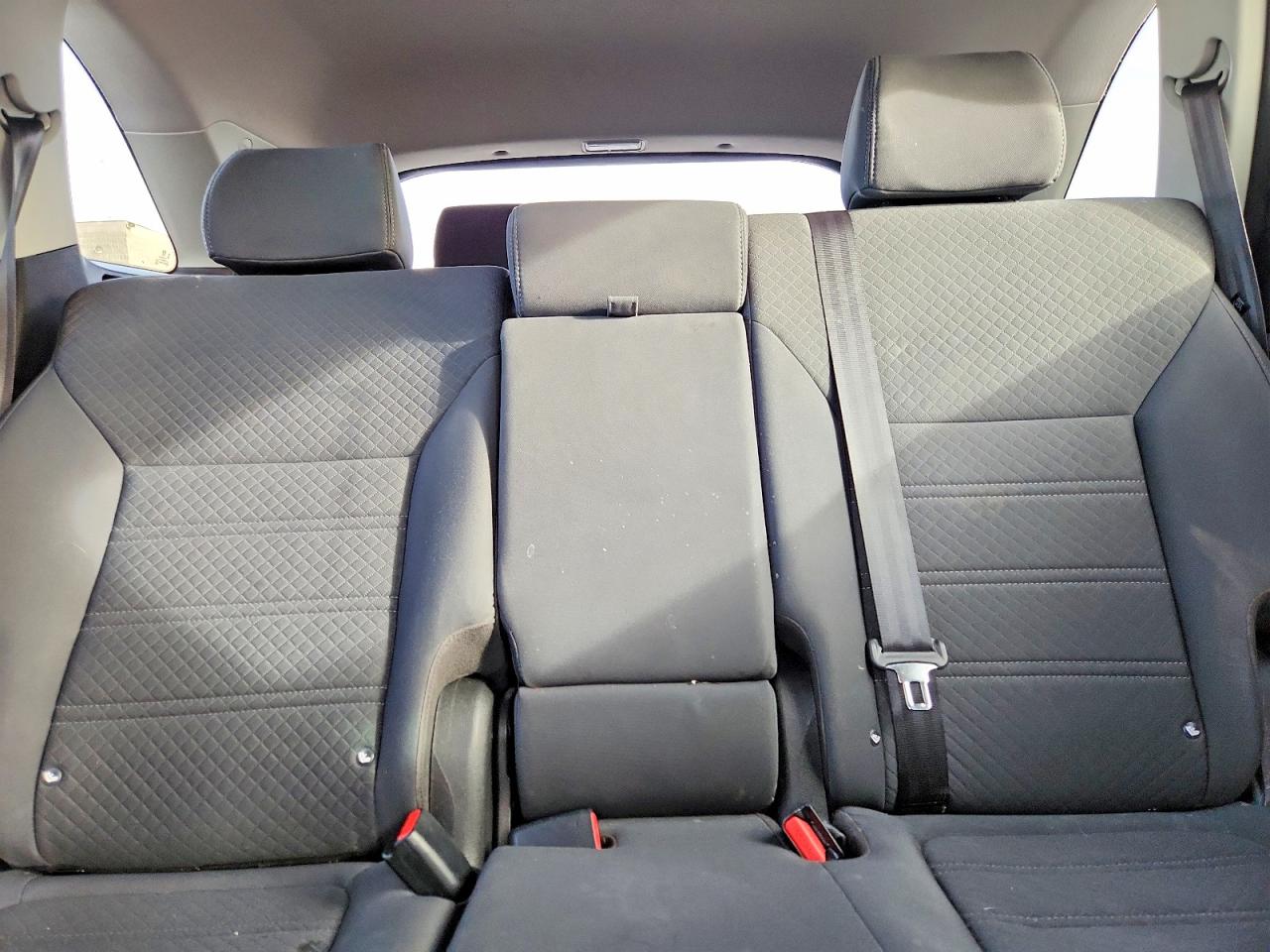 2017 KIA SORENTO LX photo 19