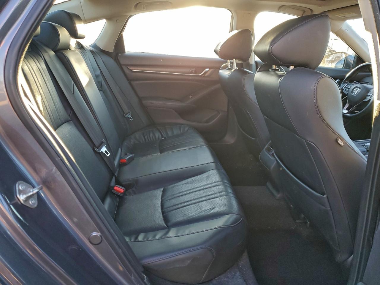 2018 HONDA ACCORD EXL photo 19