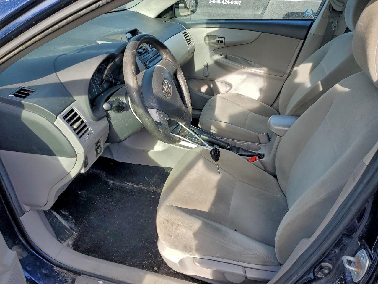 2013 TOYOTA COROLLA BASE photo 7