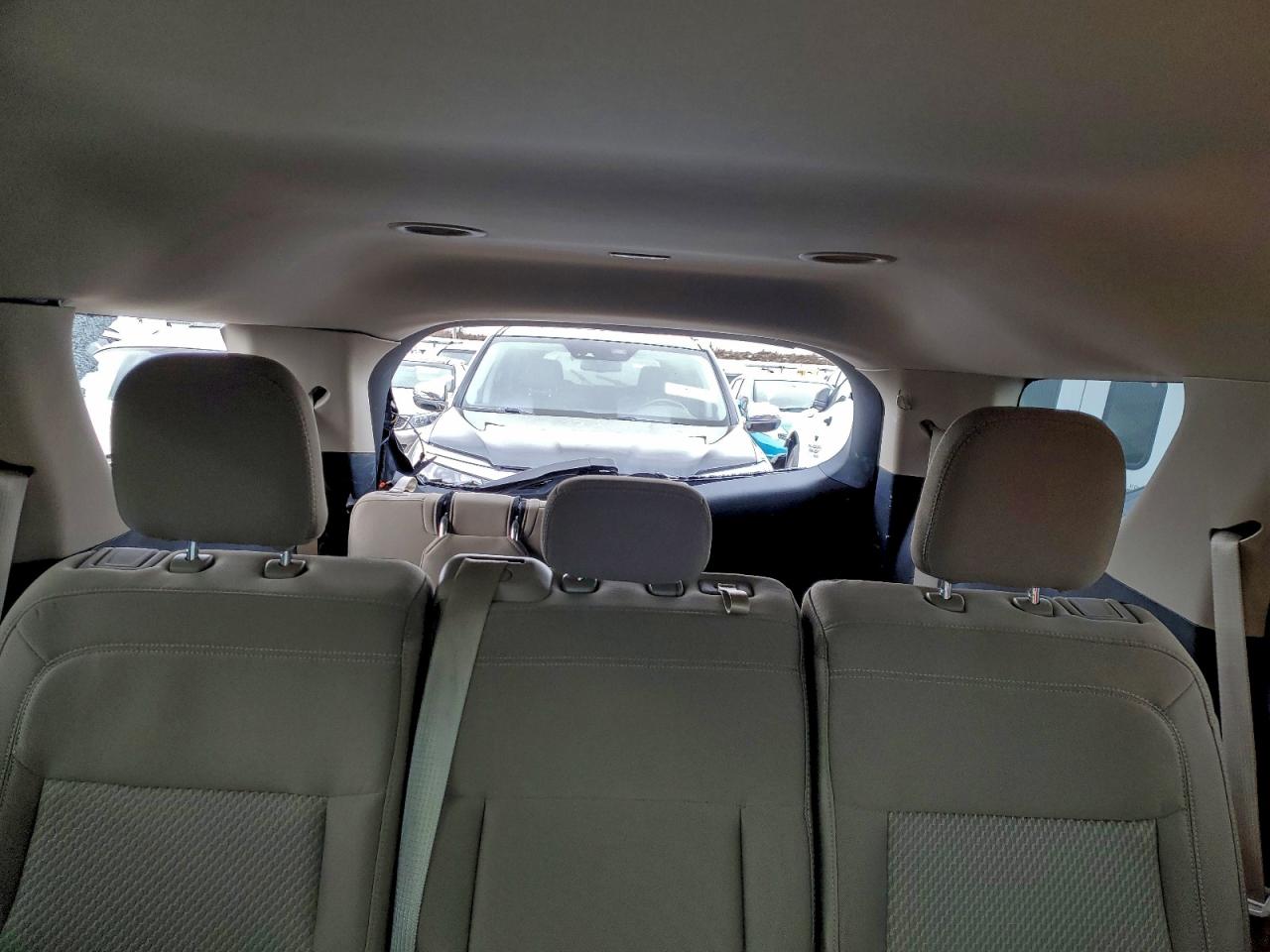 2021 FORD EXPLORER photo 10
