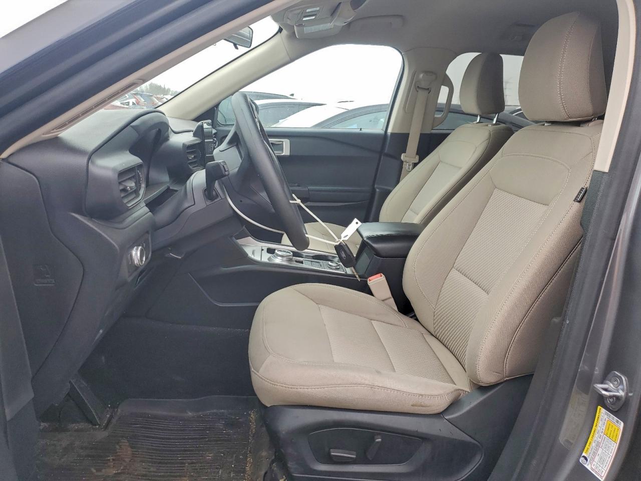 2021 FORD EXPLORER photo 7