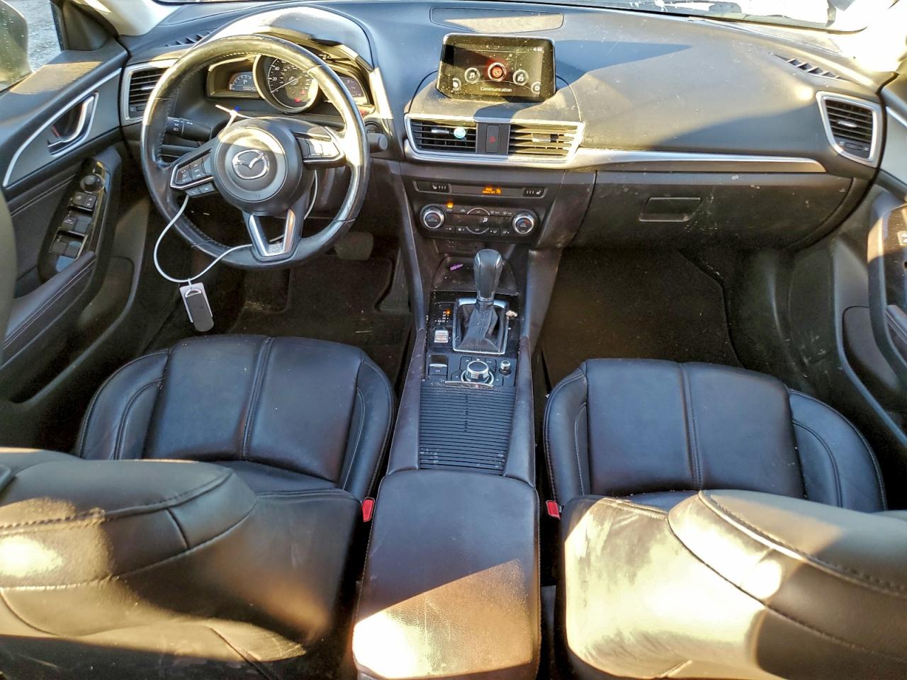 2017 MAZDA 3 TOURING photo 8