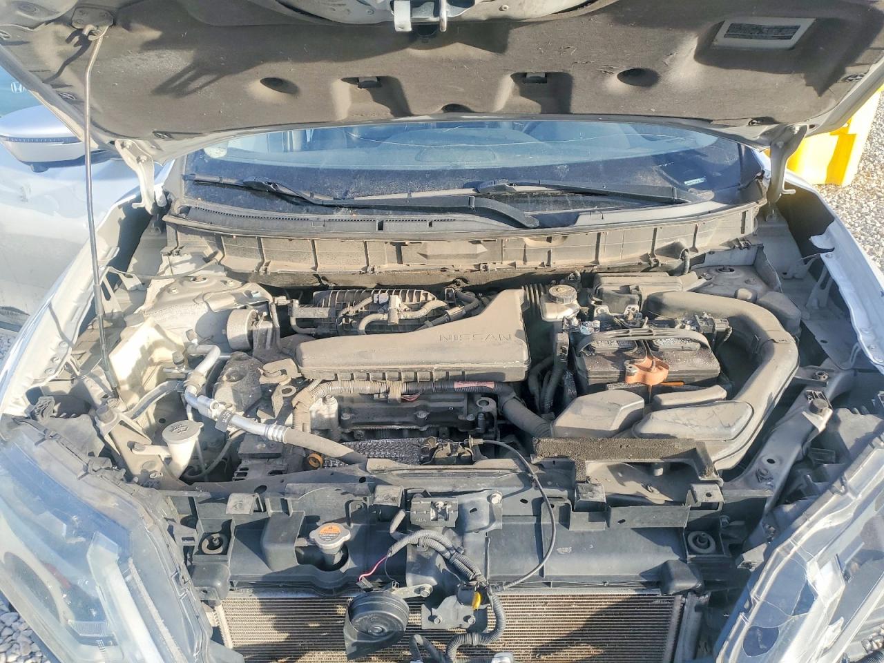 2018 NISSAN ROGUE S photo 12