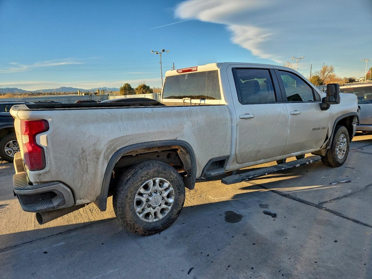 2020 CHEVROLET SILVERADO K2500 HEAVY DUTY LT photo 3
