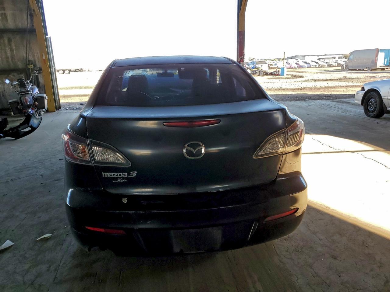 2013 MAZDA 3 I photo 6