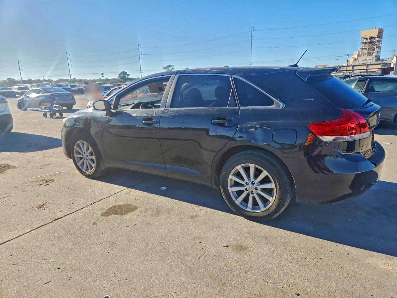 2009 TOYOTA VENZA photo 2