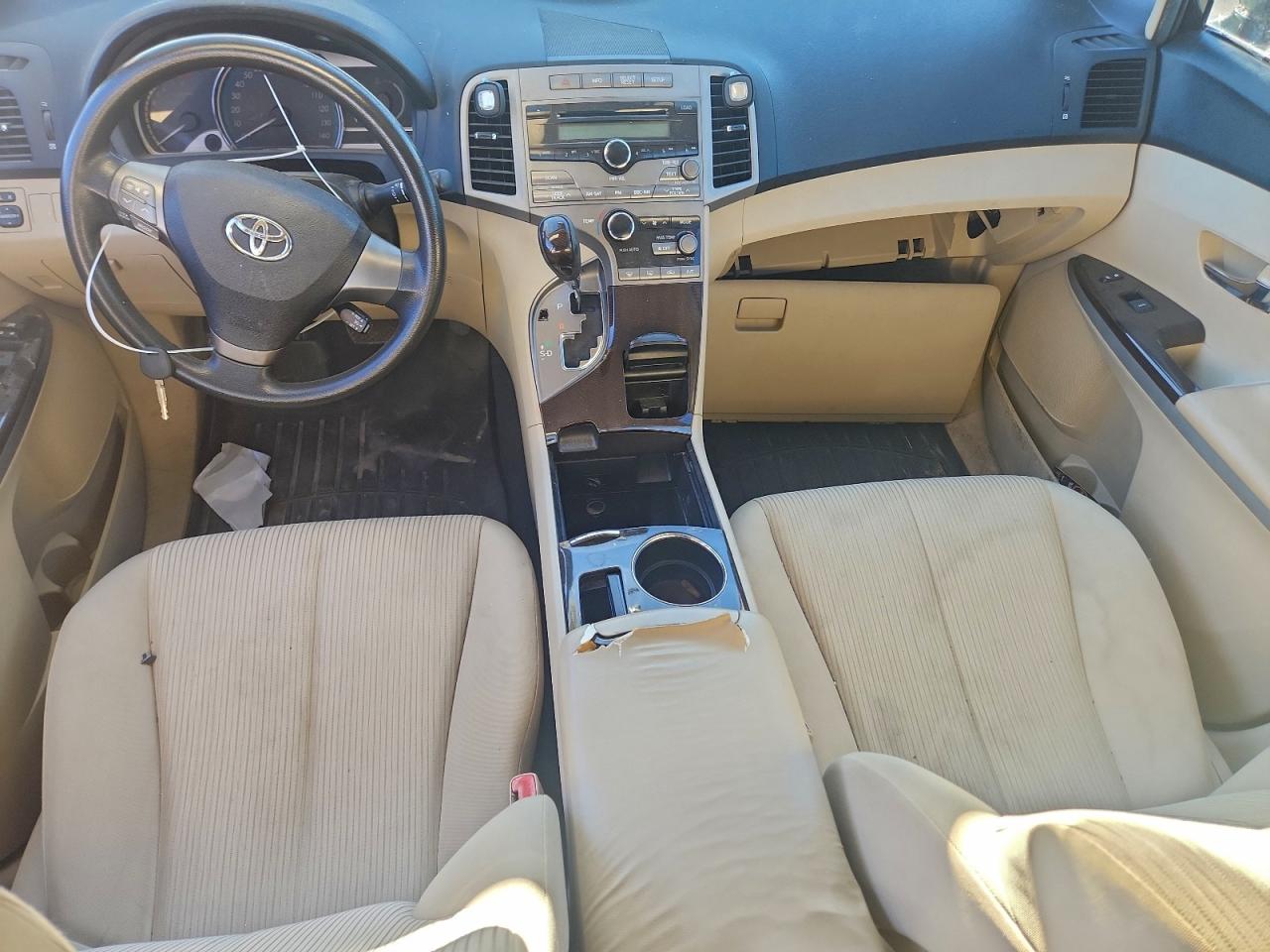 2009 TOYOTA VENZA photo 8