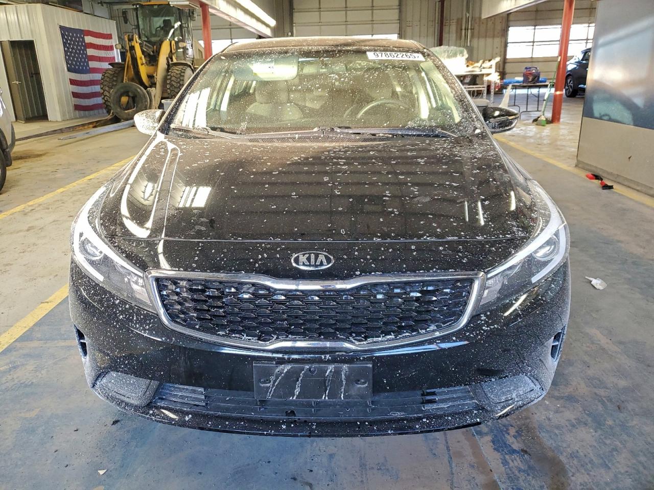 2017 KIA FORTE LX photo 5