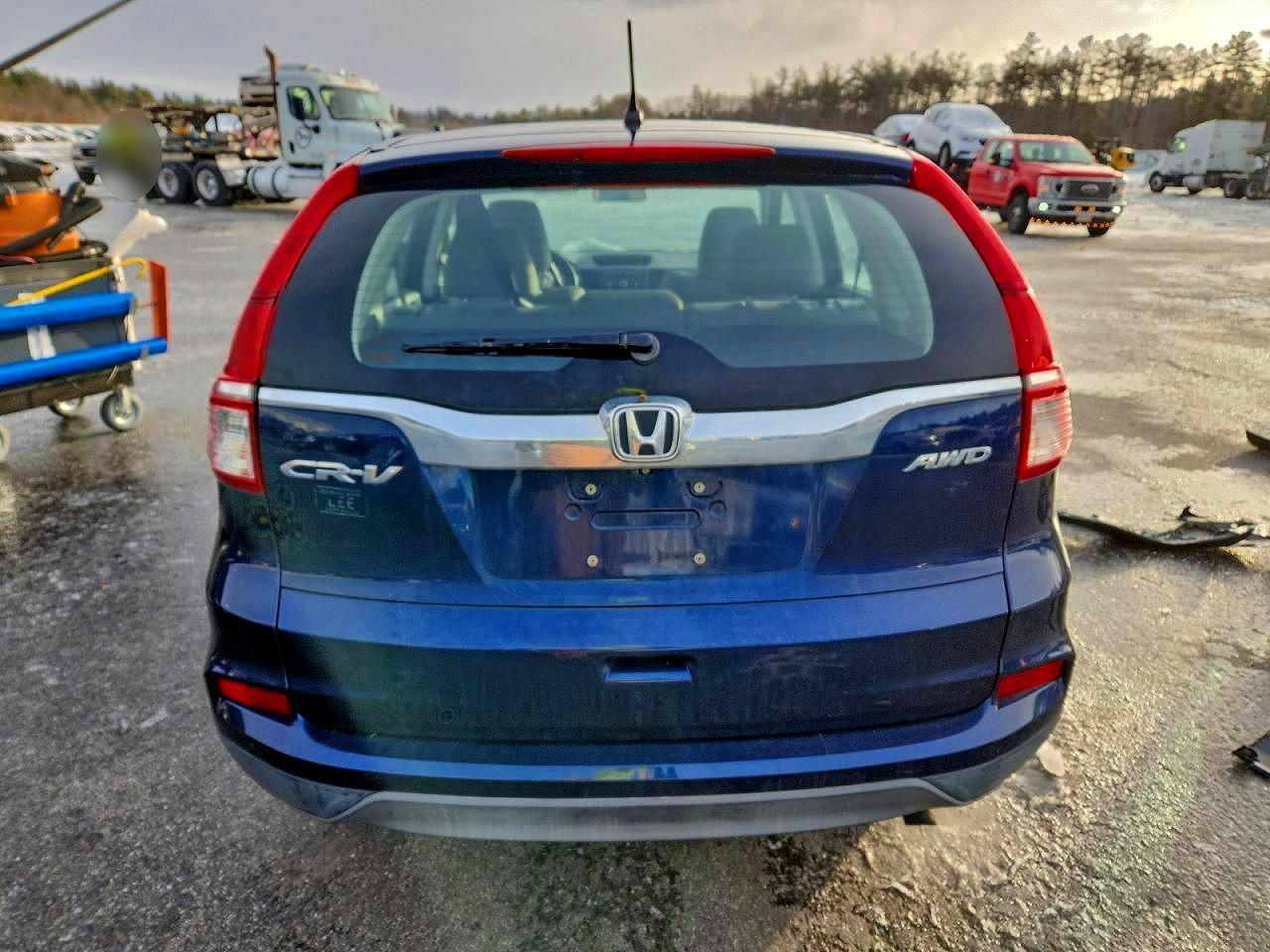 2015 HONDA CR-V LX photo 11