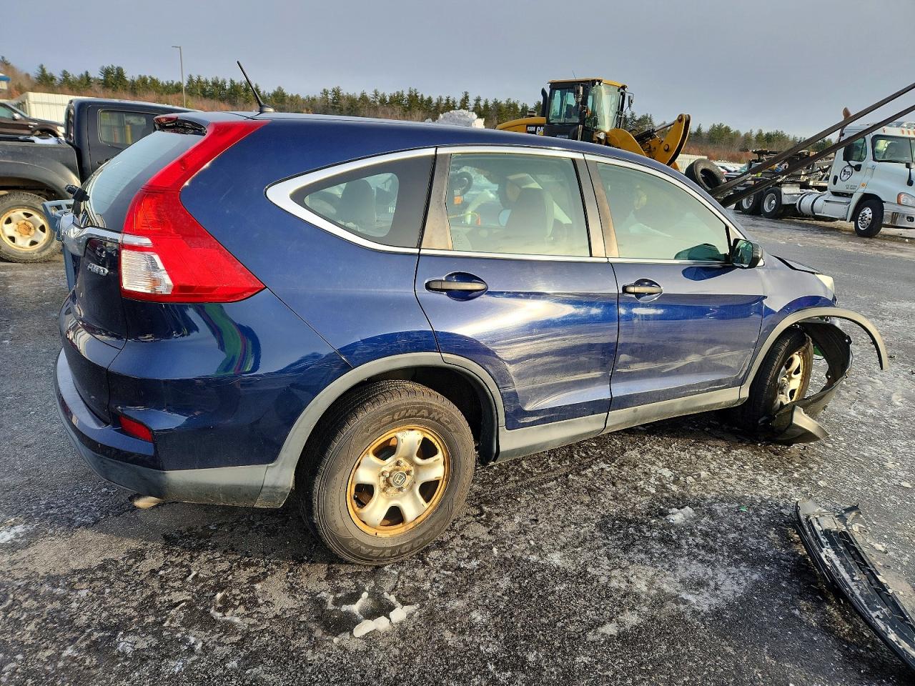 2015 HONDA CR-V LX photo 5