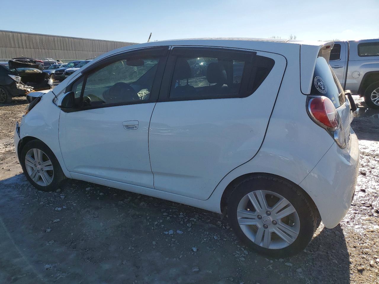 2015 CHEVROLET SPARK 1LT photo 2