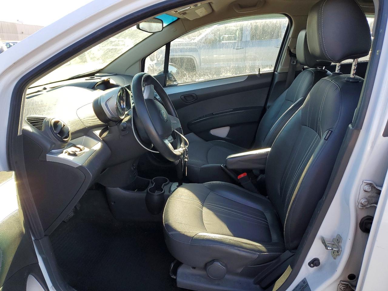 2015 CHEVROLET SPARK 1LT photo 7