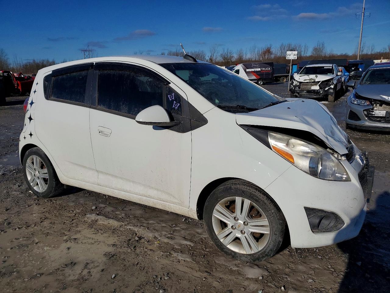 2015 CHEVROLET SPARK 1LT photo 4
