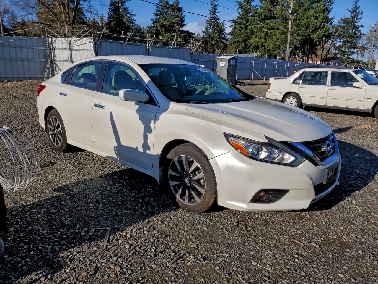 2017 NISSAN ALTIMA 2.5 photo 4