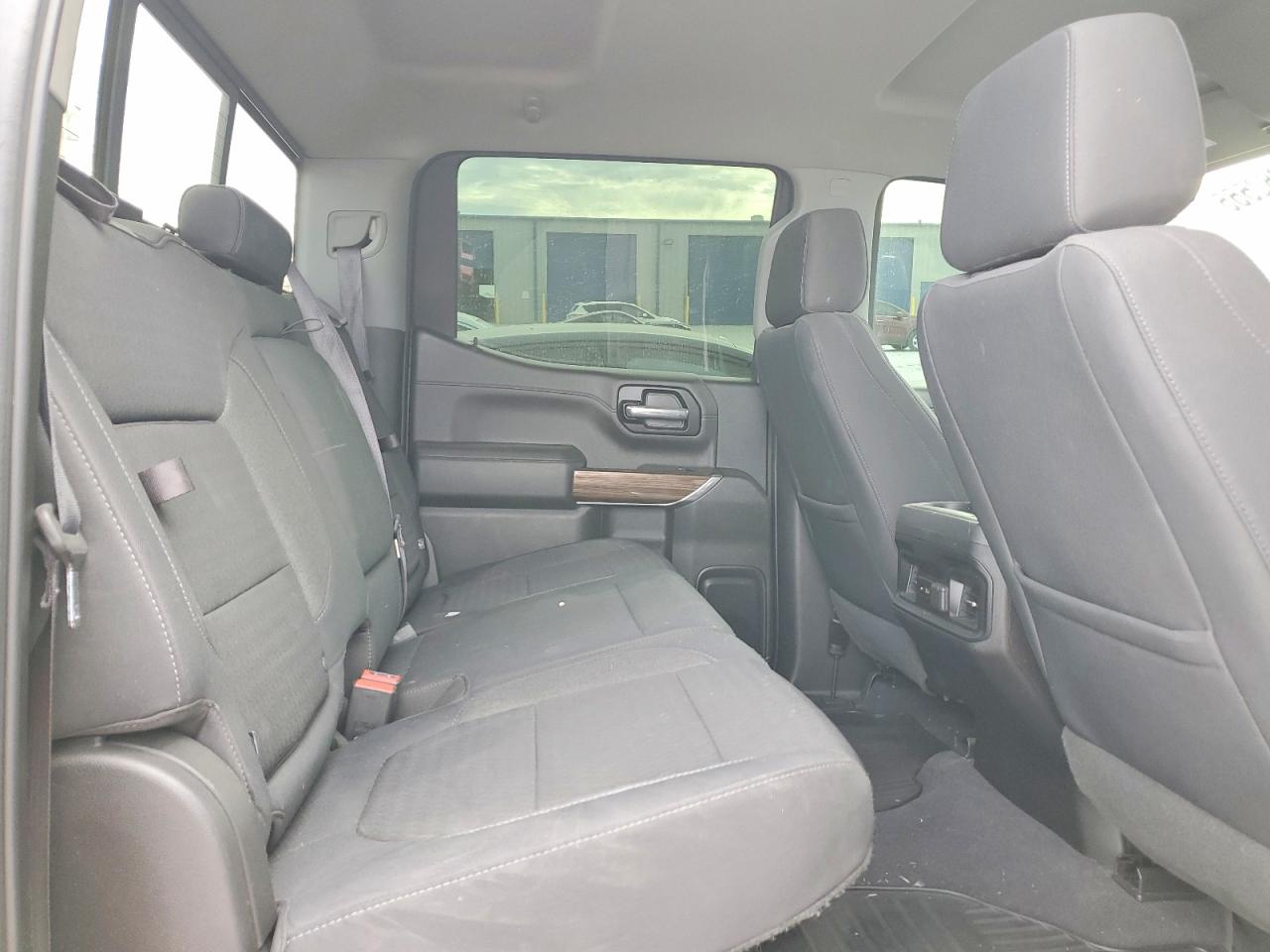 2019 CHEVROLET SILVERADO K1500 RST photo 19