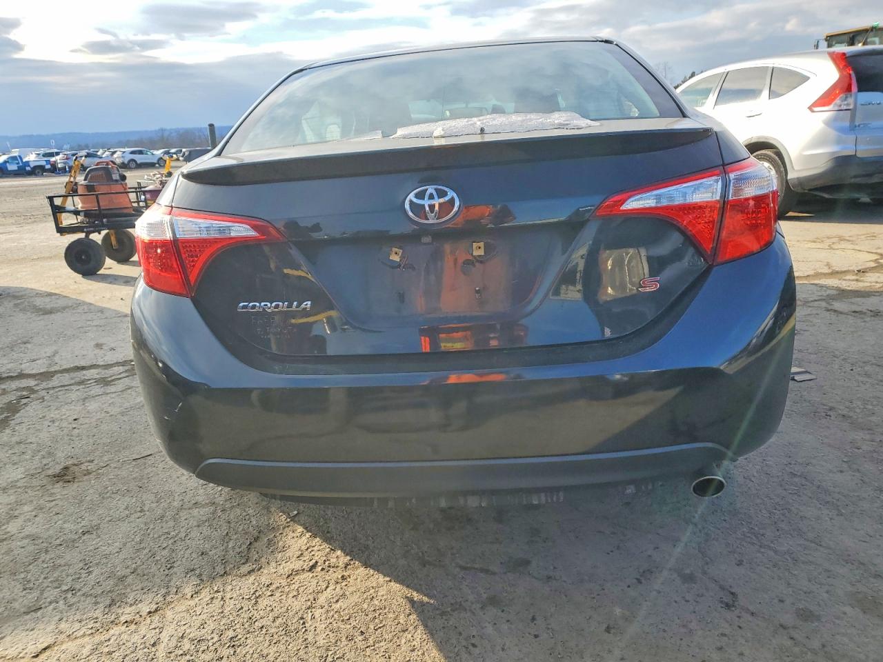 2015 TOYOTA COROLLA S PLUS photo 11