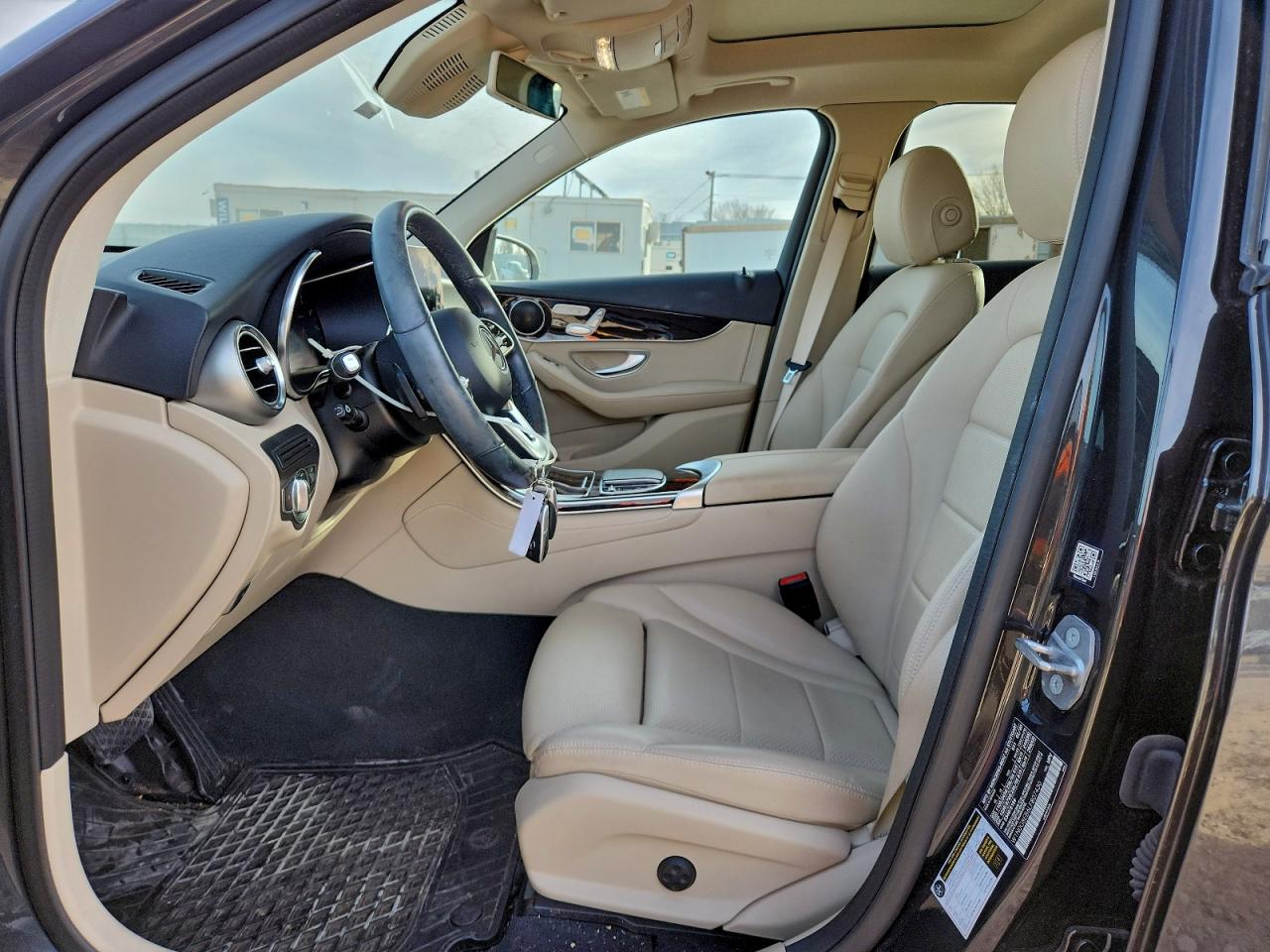2020 MERCEDES-BENZ GLC 300 4MATIC photo 7