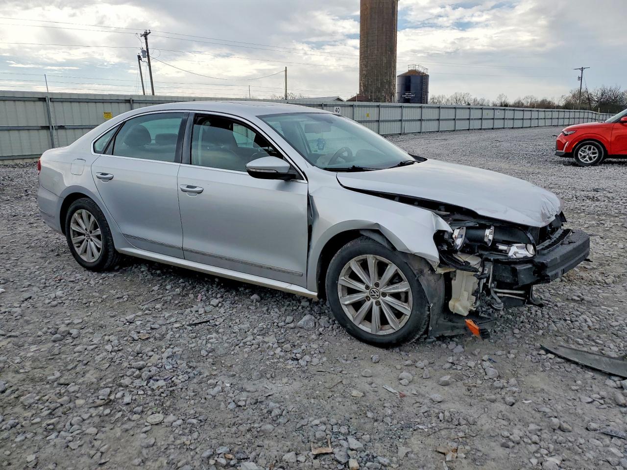 2012 VOLKSWAGEN PASSAT SEL photo 7