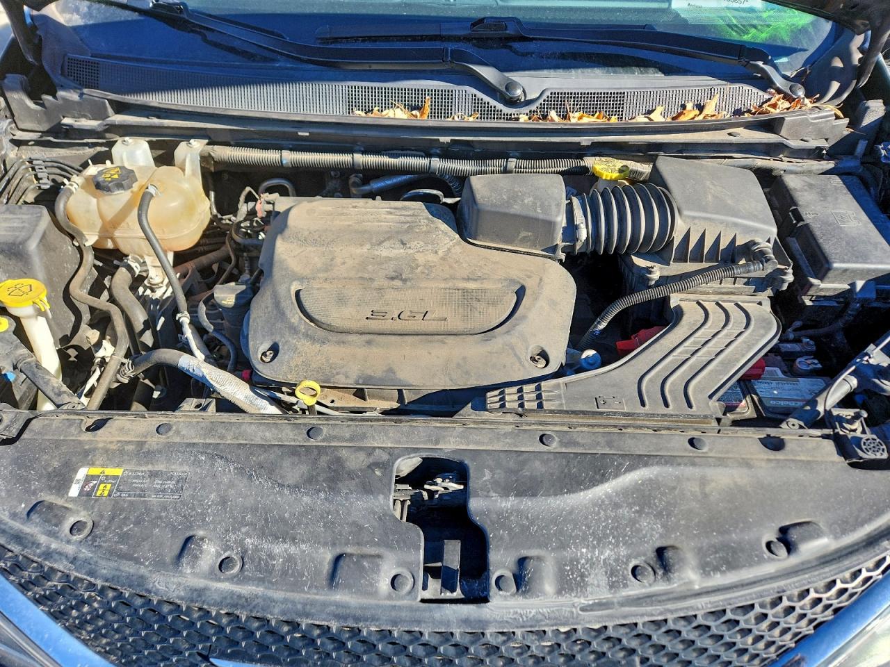 2019 CHRYSLER PACIFICA TOURING L photo 12