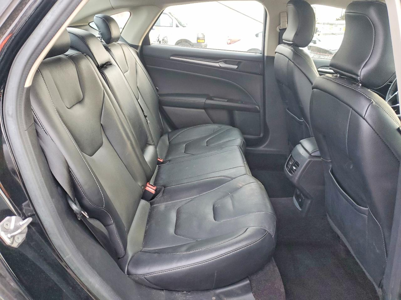 2017 FORD FUSION TITANIUM HEV photo 10