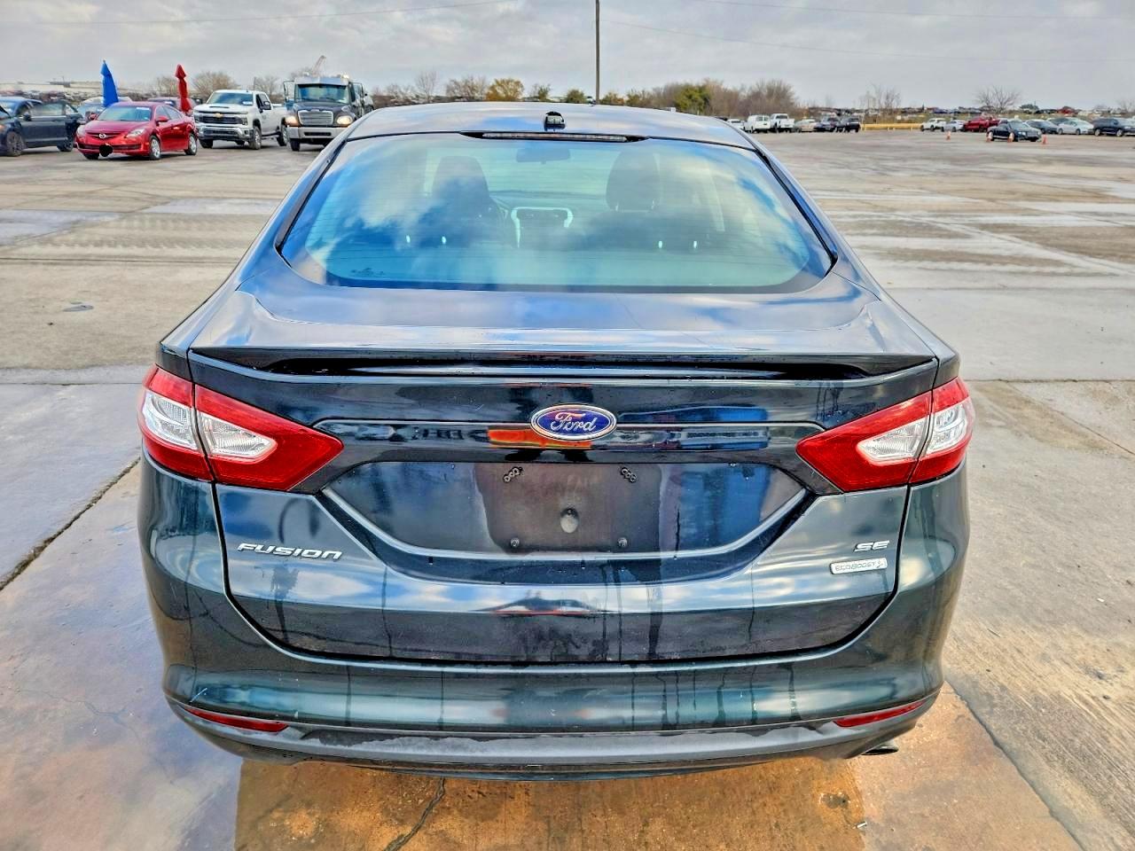 2014 FORD FUSION SE photo 6