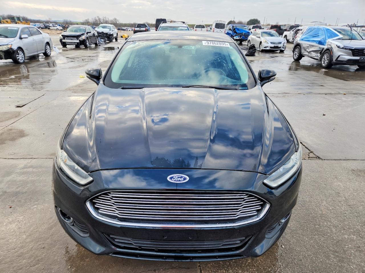 2014 FORD FUSION SE photo 5