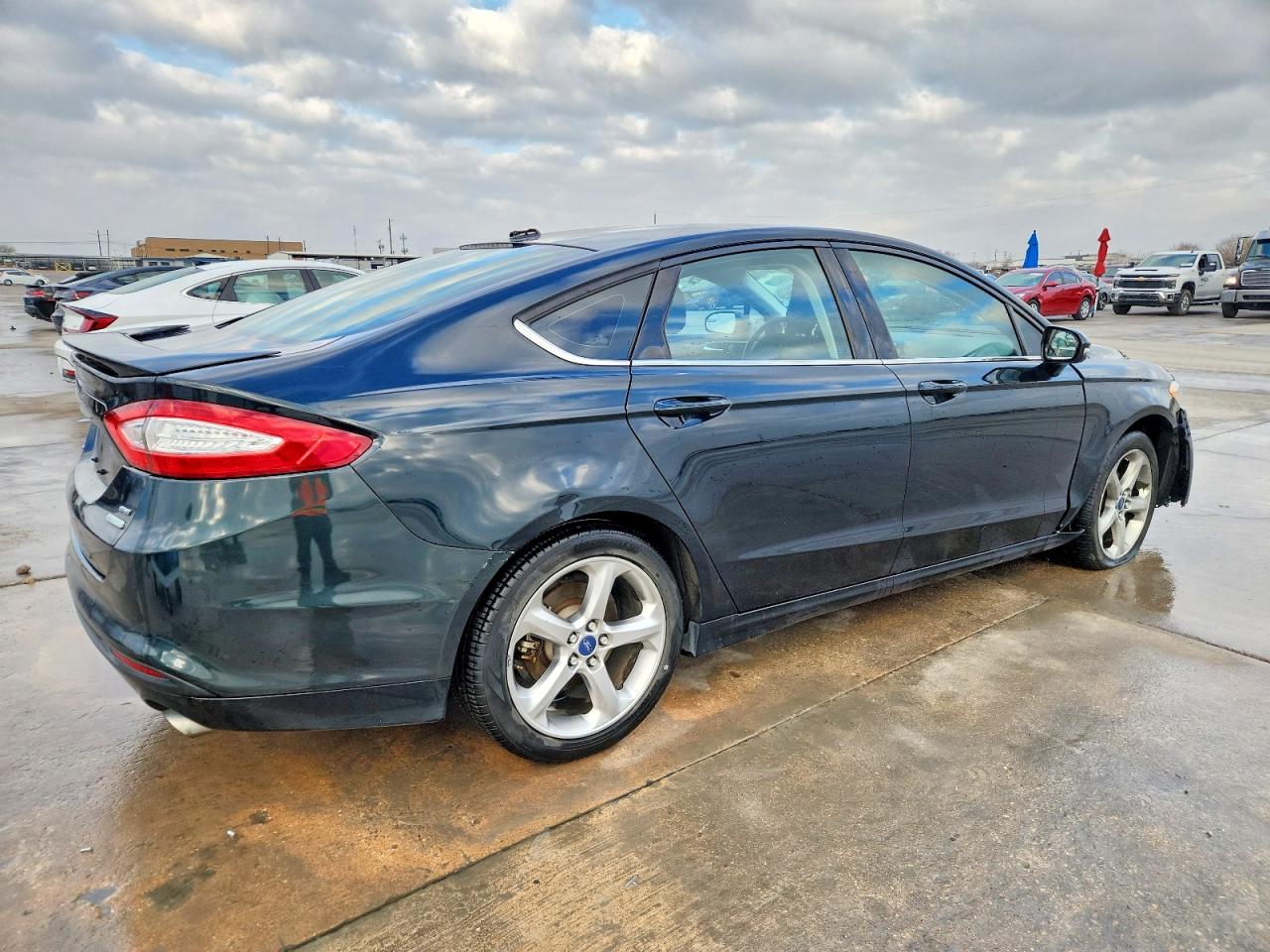 2014 FORD FUSION SE photo 3