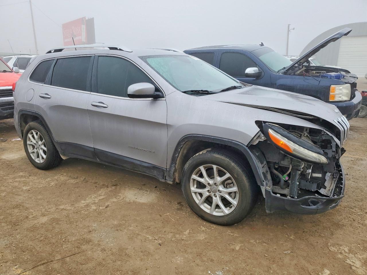 2018 JEEP CHEROKEE LATITUDE photo 10